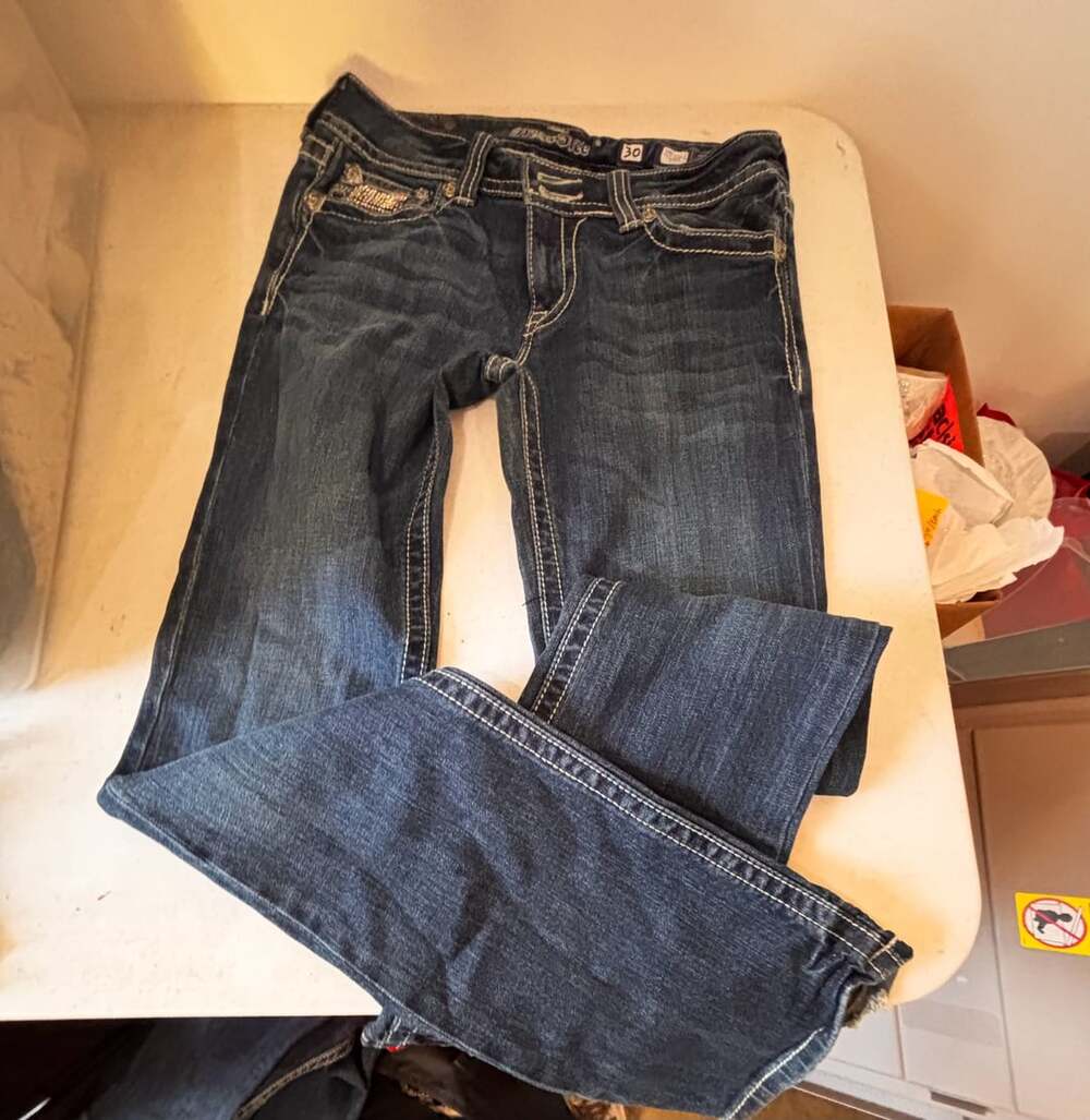 Miss Me JP5001-2 Bootcut Rhinestone Flap Pocket Jeans Size 30